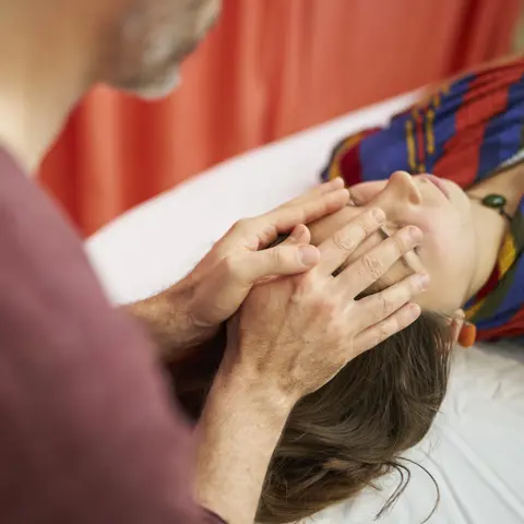 Stirnbein freiwinden und entspannen Manuelle Methoden